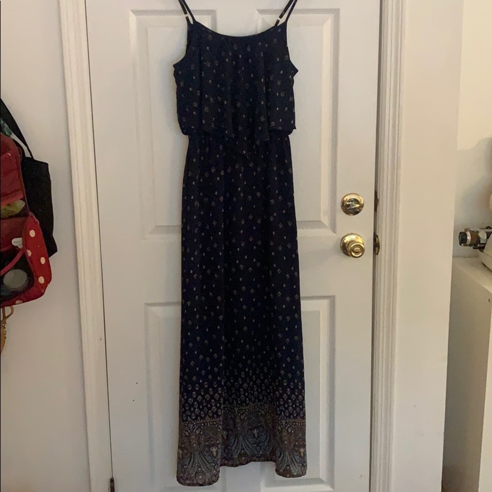 Adorable maxi dress by Xhilaration